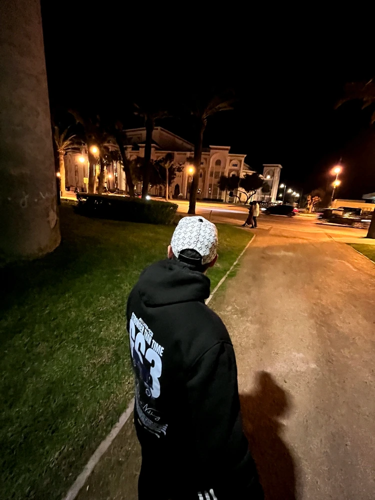 GIF uploaded by Abdelkrim