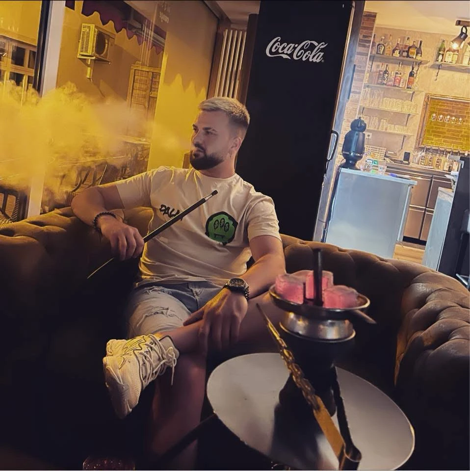 GIF încărcat de ̶b̶̶o̶̶g̶̶d̶̶a̶̶N̶̶N̶®️🪽