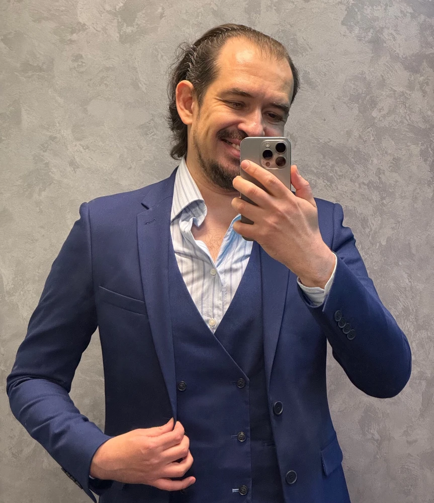 Гіфку завантажив Andriy