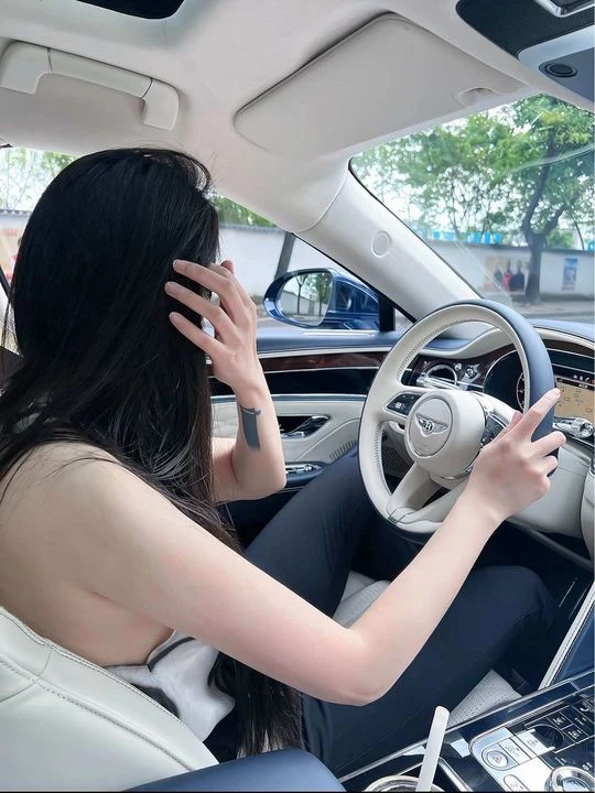 ์กํ๋ฏผ๋์ด ์ฌ๋ฆฐ ์ฌ์ง