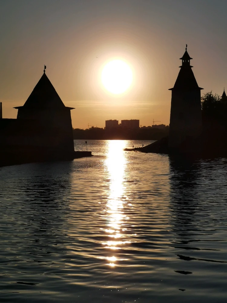 GIF загрузил Nikolay