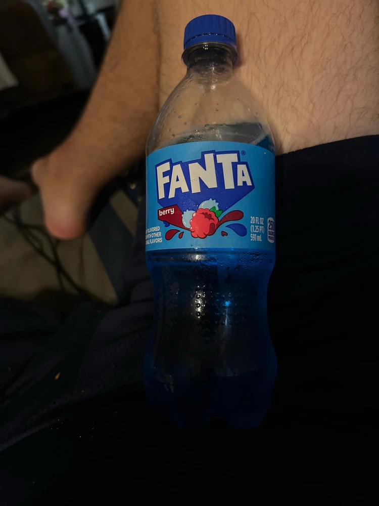 Plus a blue Fanta holla 😎😎😎