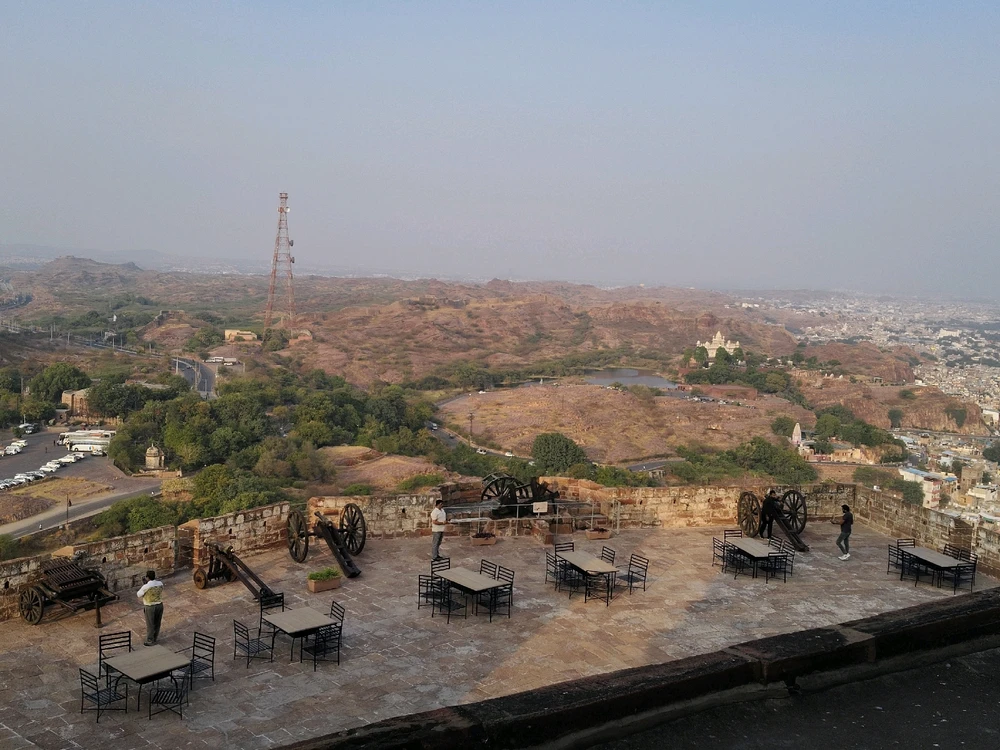 Gambar diunggah dening Bhavishya Singla