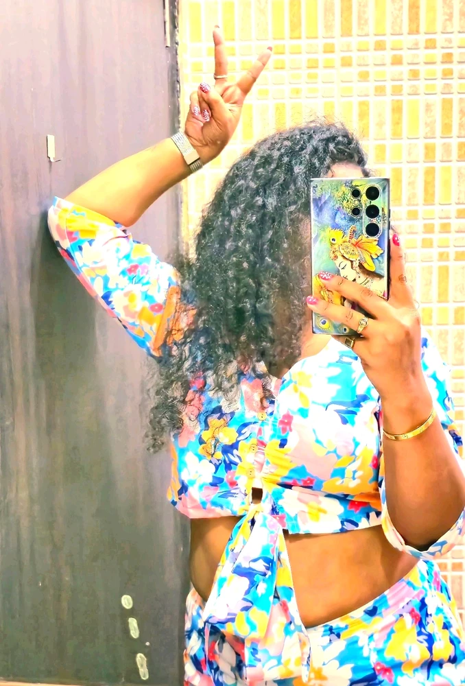 Binita દ્વારા અપલોડ કરેલ GIF