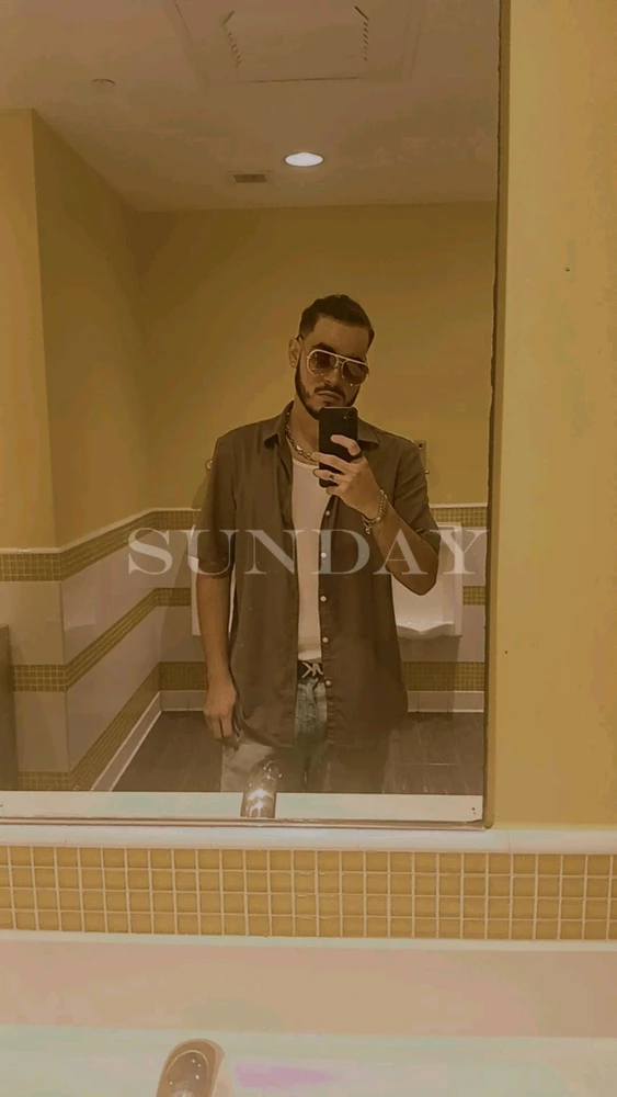 GIF gi-upload ni Hector artiles