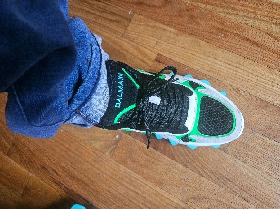 GIF uploaded by Devaughn