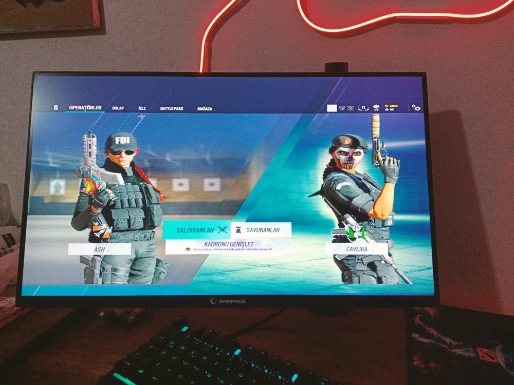 ERDEM tarafından yüklenen GIF