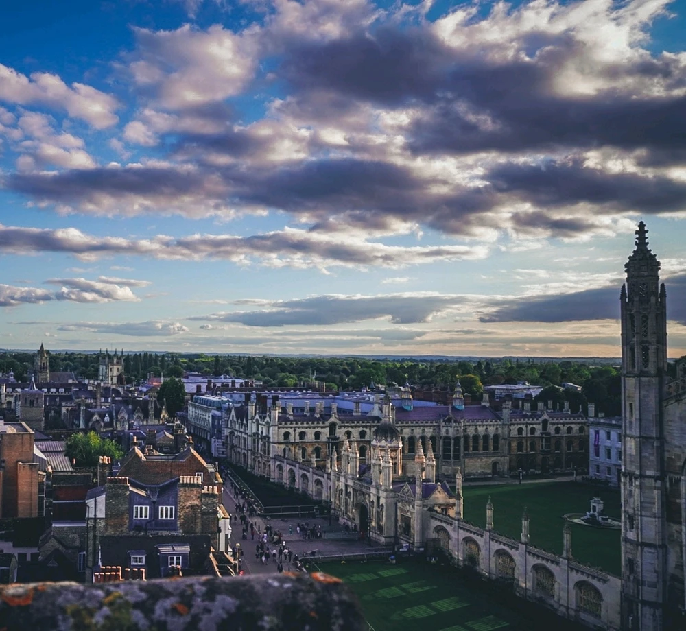 Gambar diunggah dening Cristian