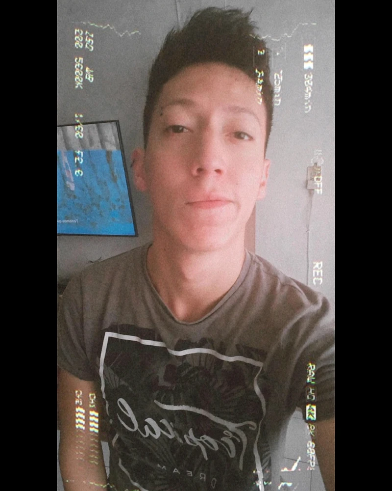 GIF uploaded by Fraan