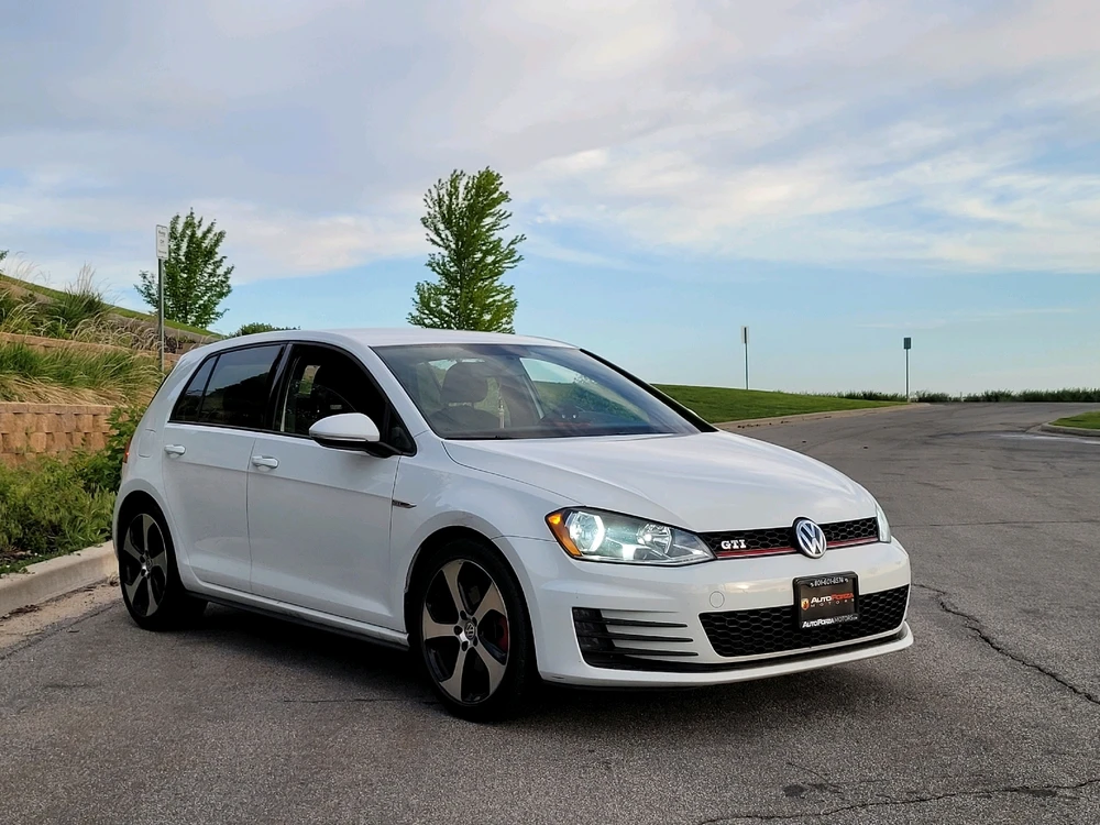 GIF uploaded by Bruiser