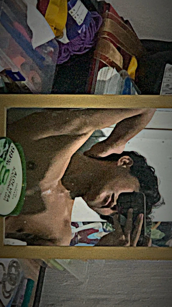 GIF uploaded by Azyjazy