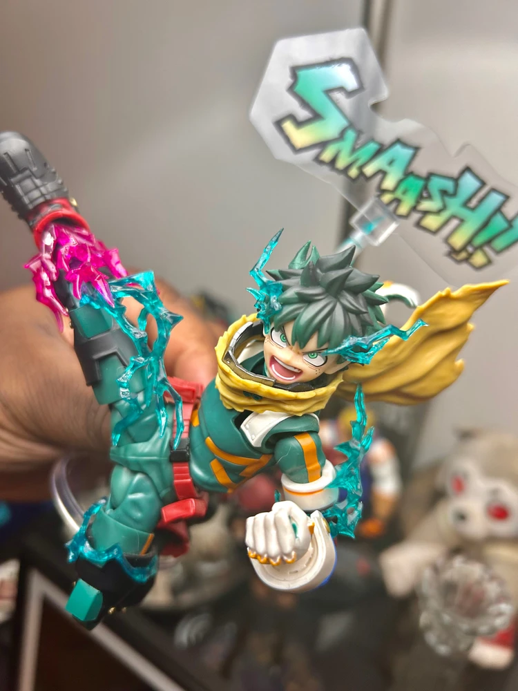 S.H. Figuarts Deku and Bakugou