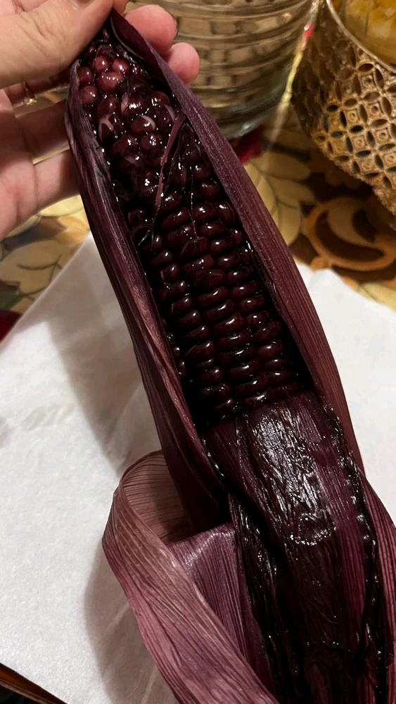 GIF diunggah oleh amaliah