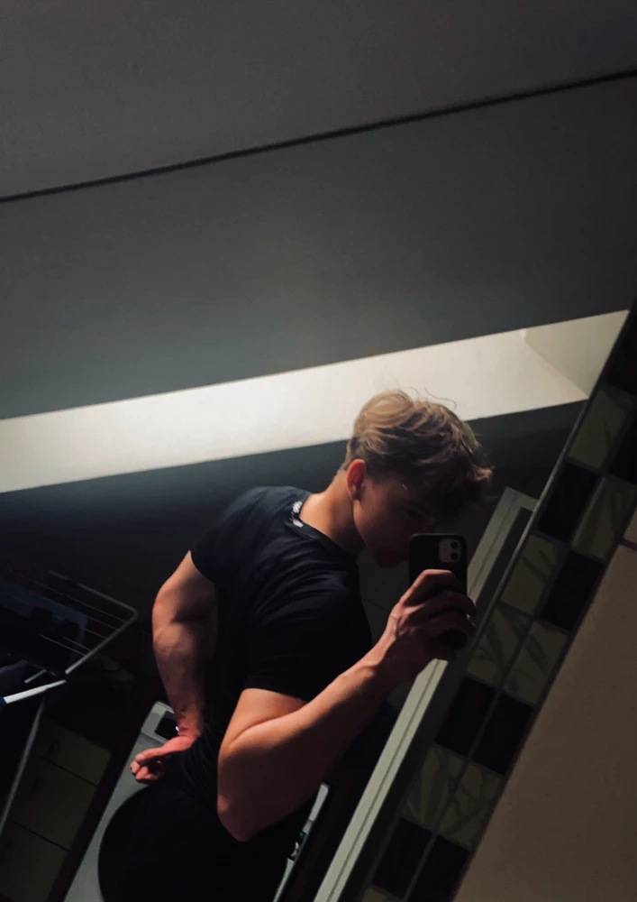 GIF uploaded by Taichis