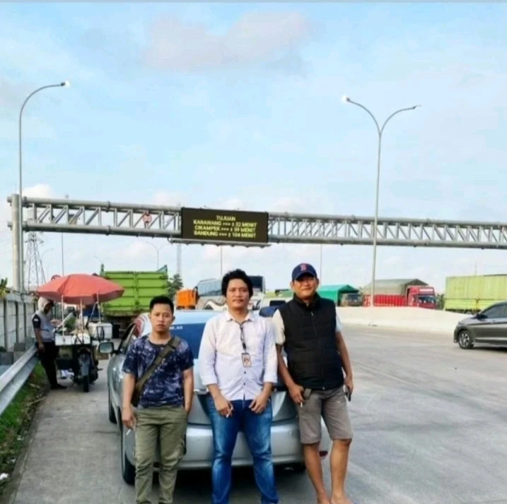 GIF diunggah oleh Bima