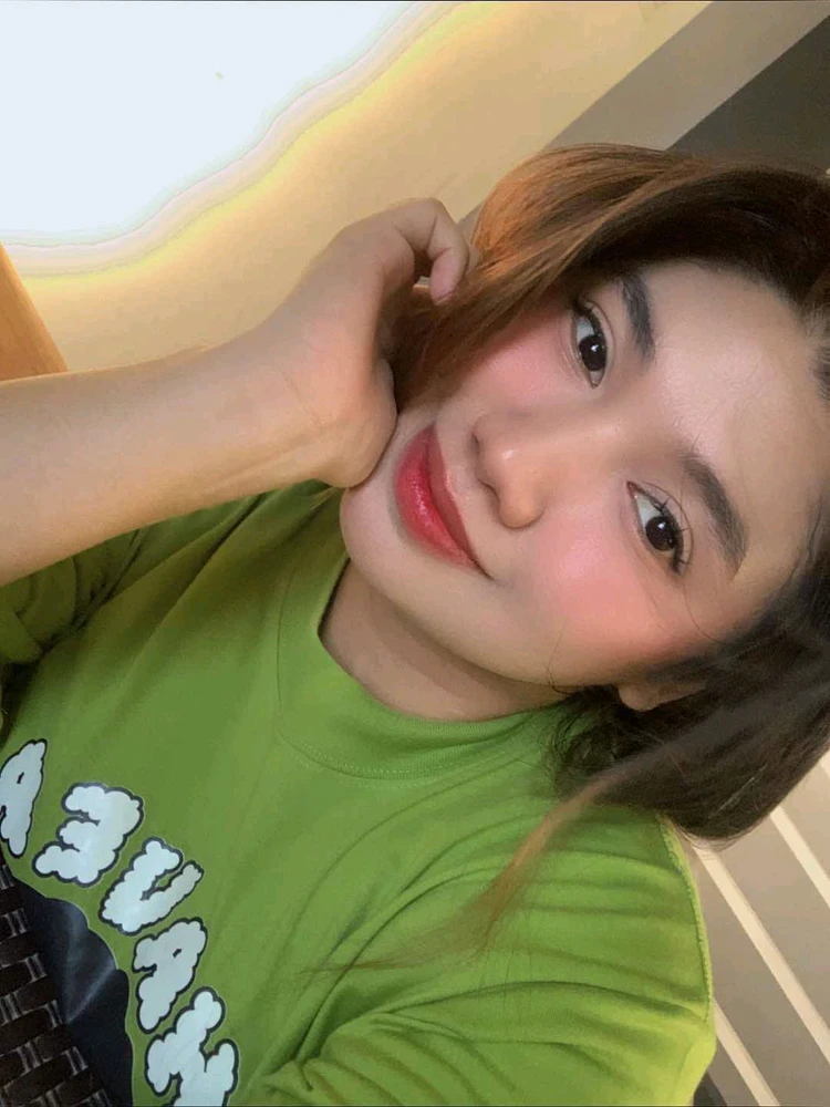 GIF uploaded by Sandy