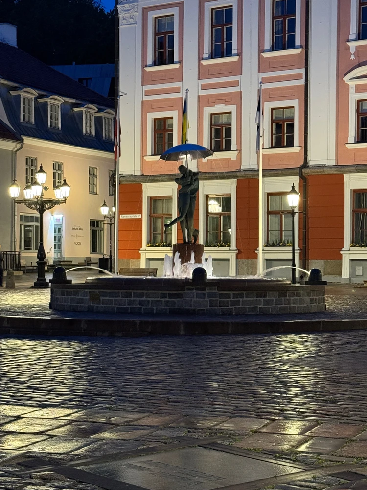 GIF uploaded by Anton