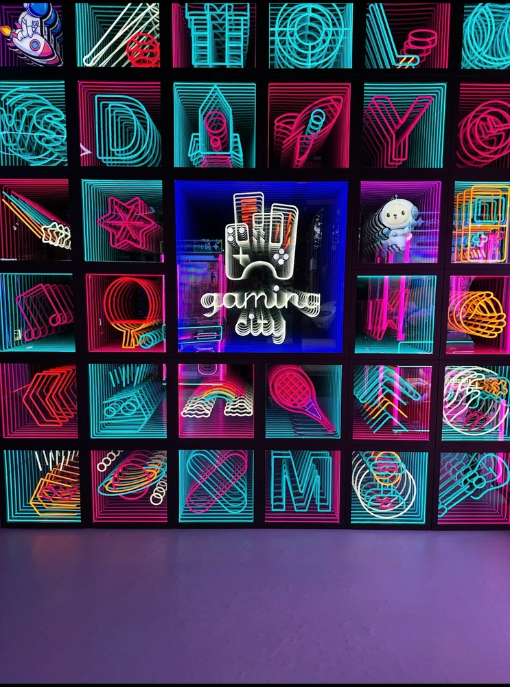 GIF uploaded by 🌀ℂ𝕒𝕕𝕖𝕥🌀