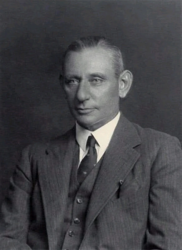 GIF uploaded by Erik Thackrey