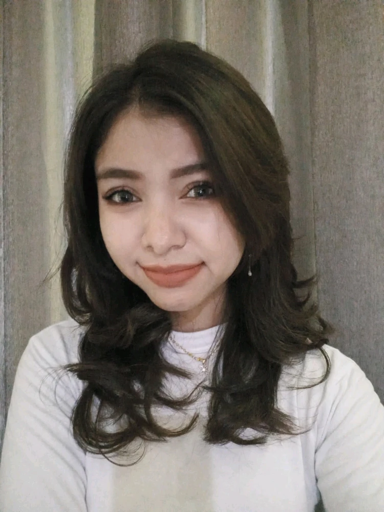 GIF diunggah oleh AL