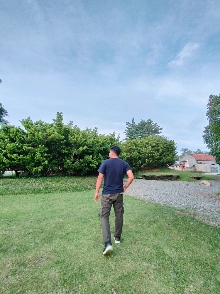 GIF diunggah oleh Revan Danuarta