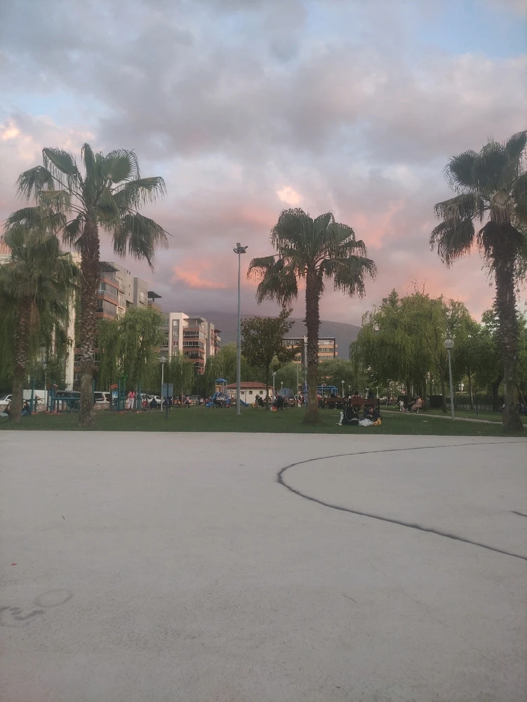 Yiğit Alp tarafından yüklenen GIF