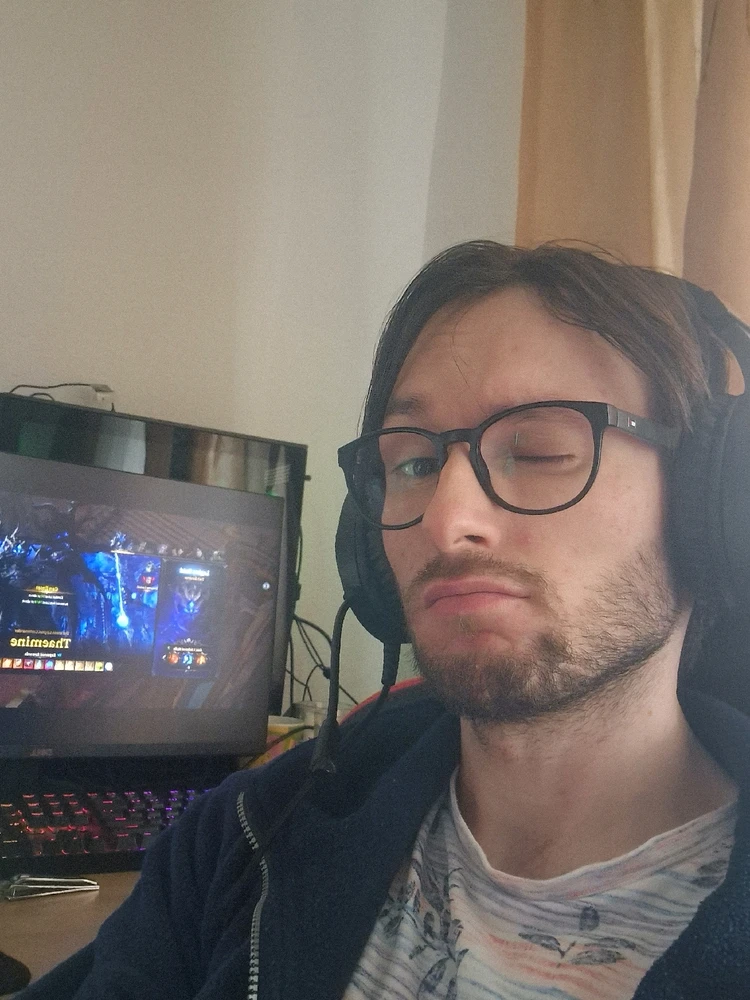 GIF uploaded by Sebastian Scutaru