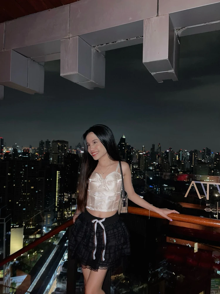 Cottonn上傳的圖片