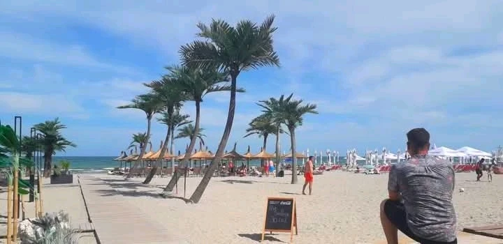 GIF încărcat de Gabi