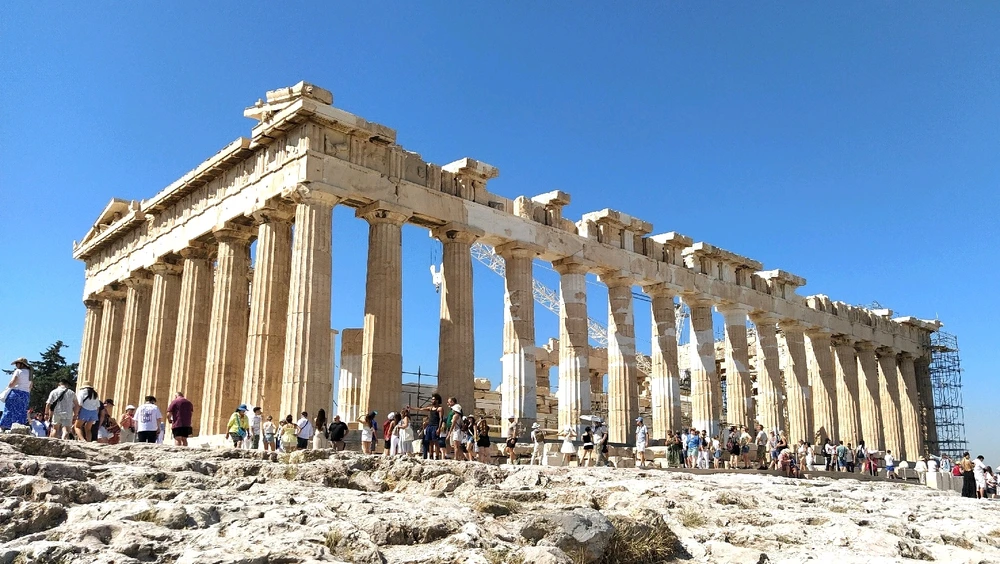 GIF diunggah dening Elu