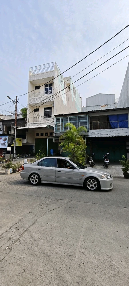 Gambar diunggah dening Gio