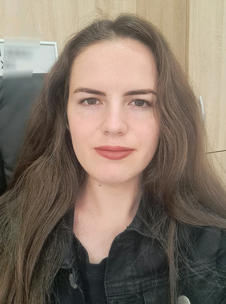 GIF încărcat de LORENA