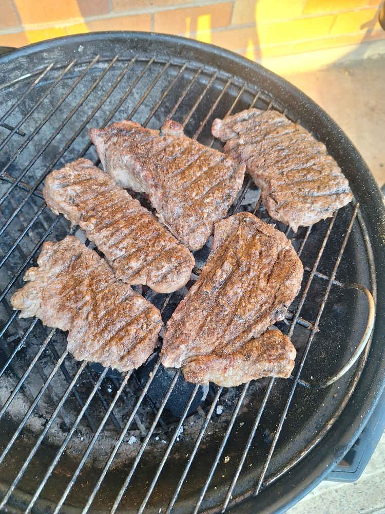 GIF diunggah dening Jakes