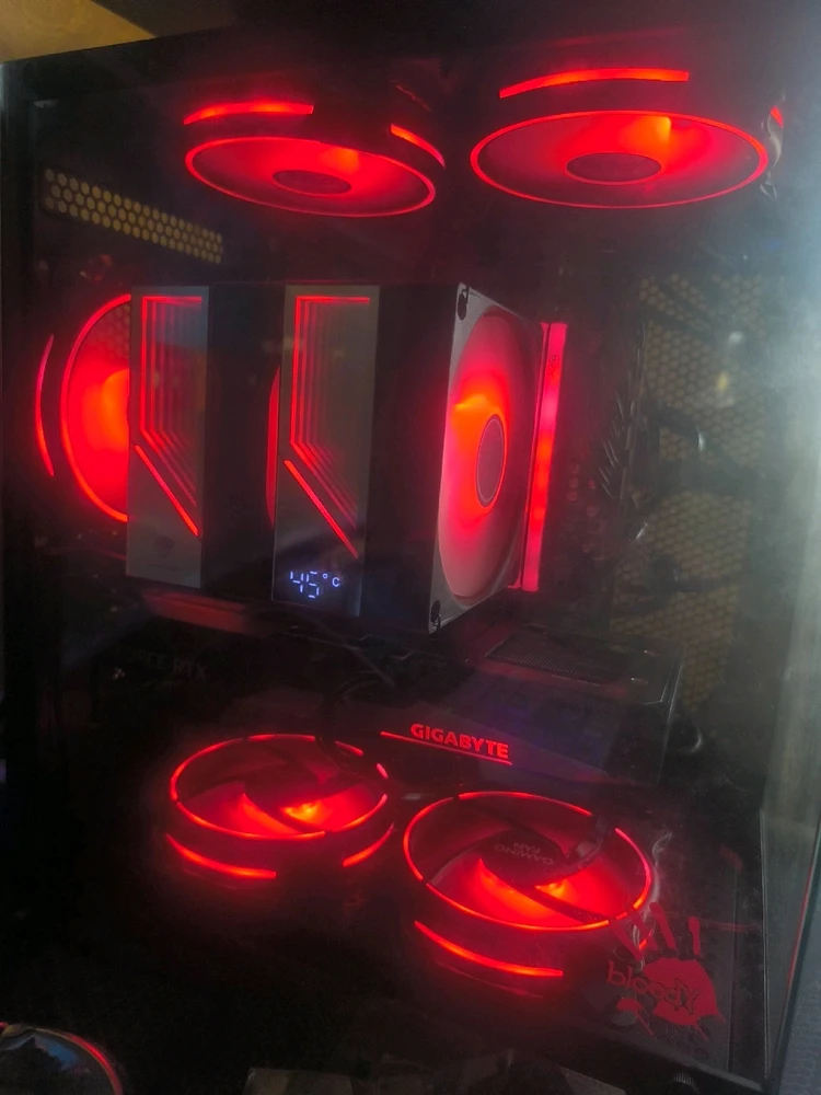 Фото загрузил Влад