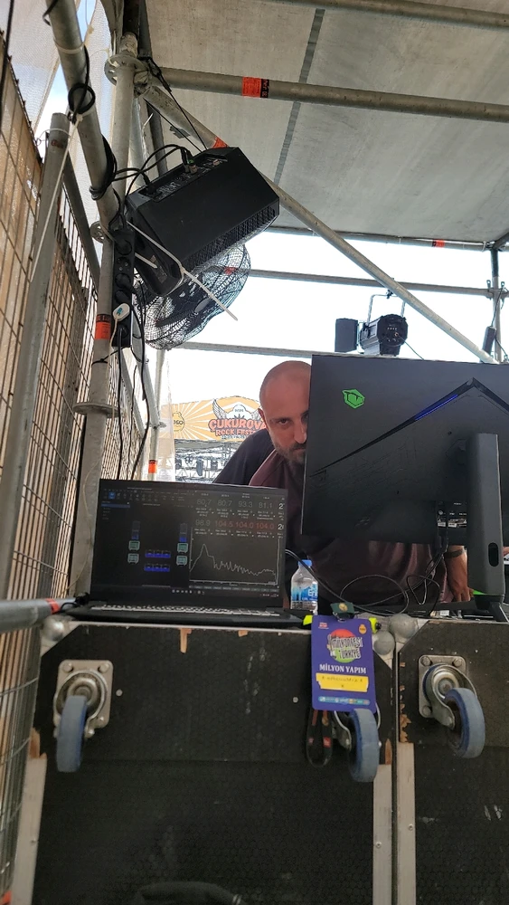 Ulaş tarafından yüklenen GIF