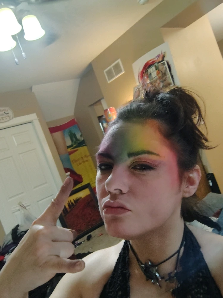 GIF uploaded by Kolie