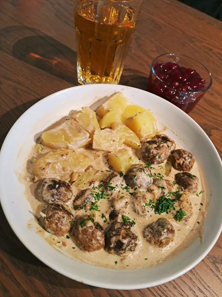 GIF hochgeladen von Niklas