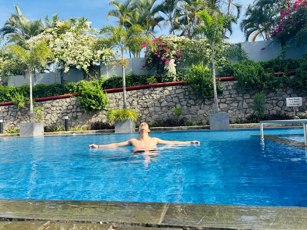 GIF uploaded by Sujeet Mishra