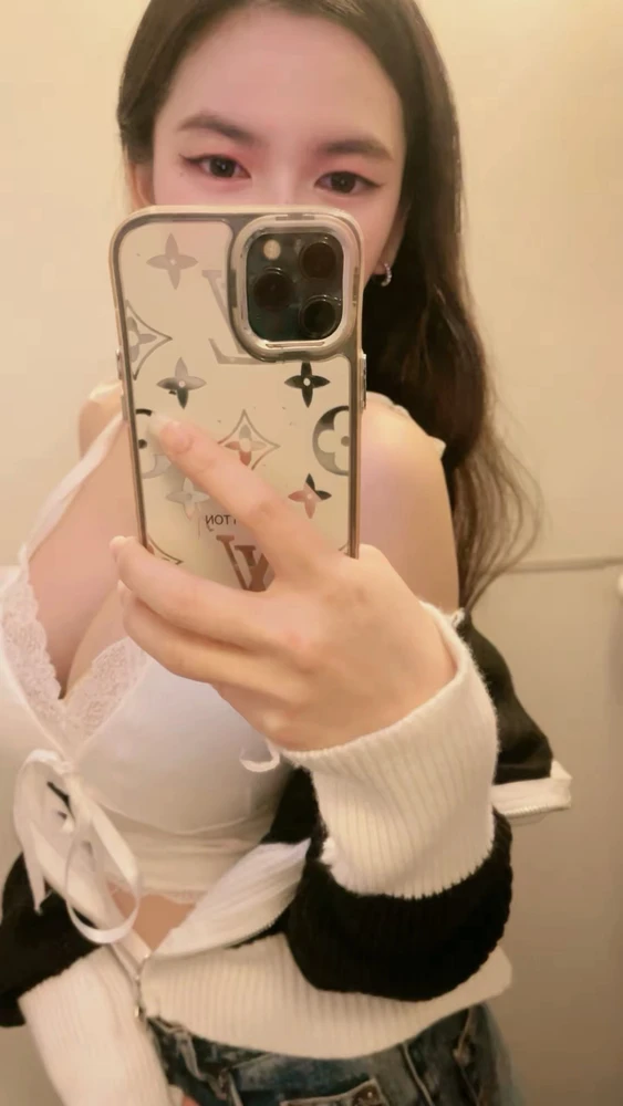 รูปที่อัพโหลดโดย naniip