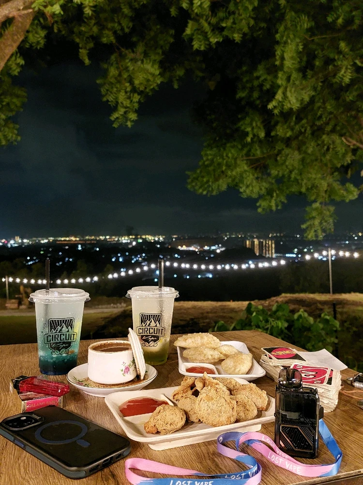 GIF diunggah oleh Alvis