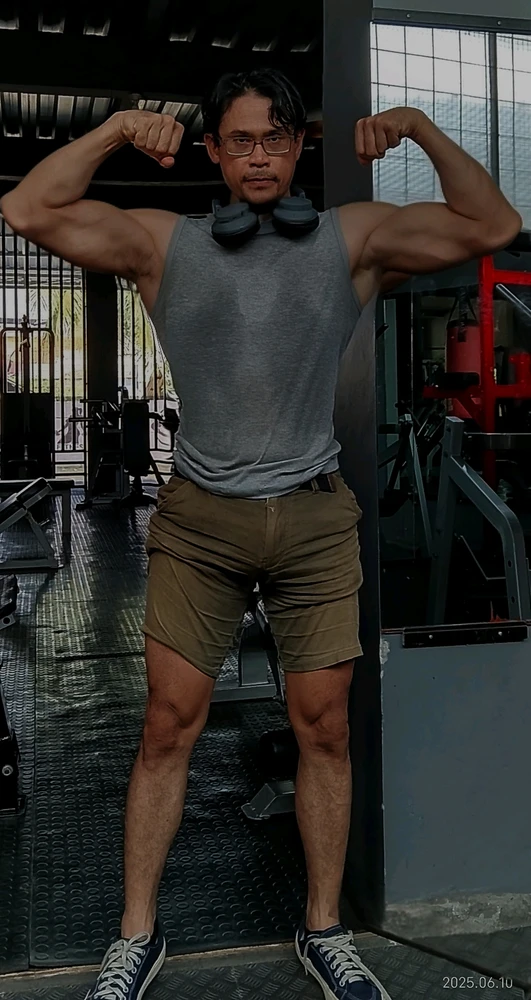 GIF diunggah oleh Rinto