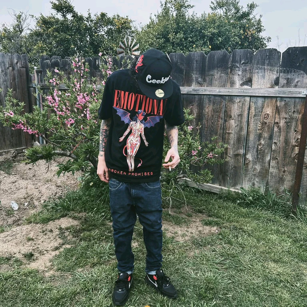 GIF uploaded by マイケル