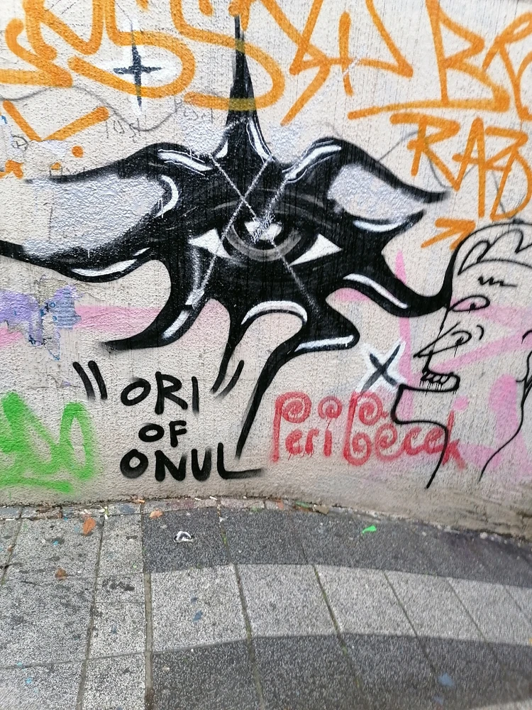 GIF uploaded by Can berk