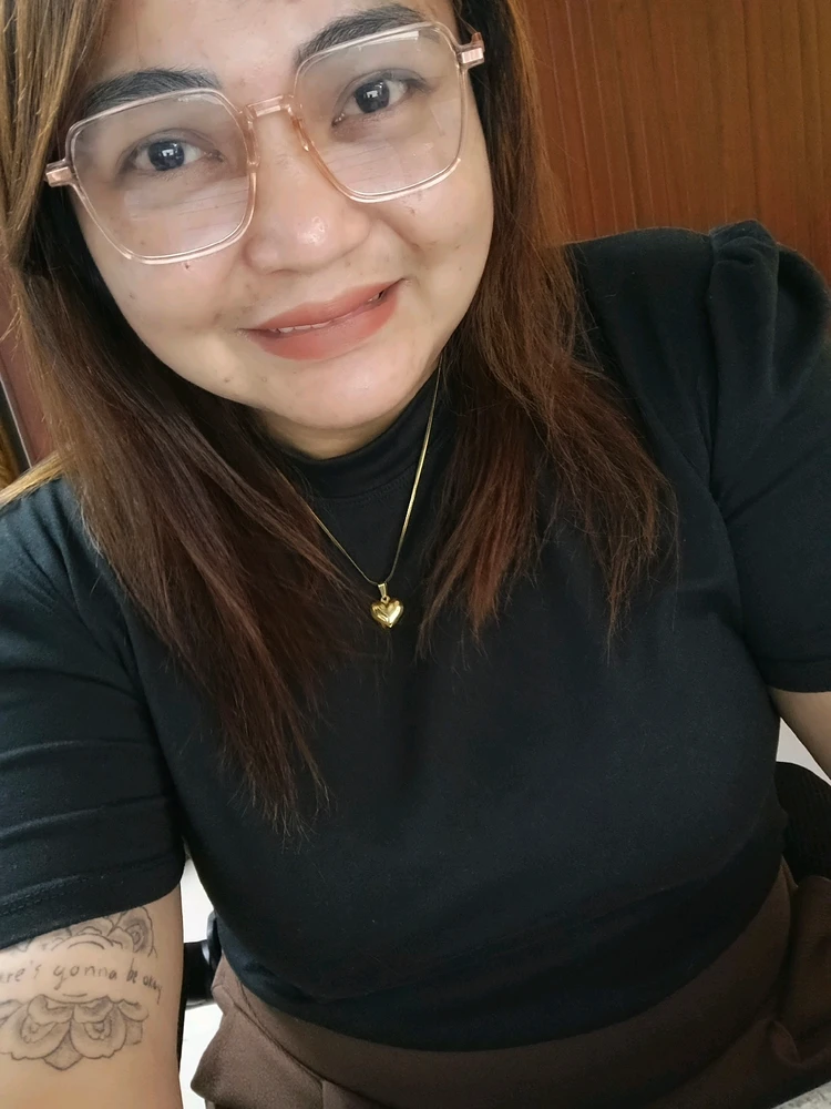 GIF uploaded by Escel Min