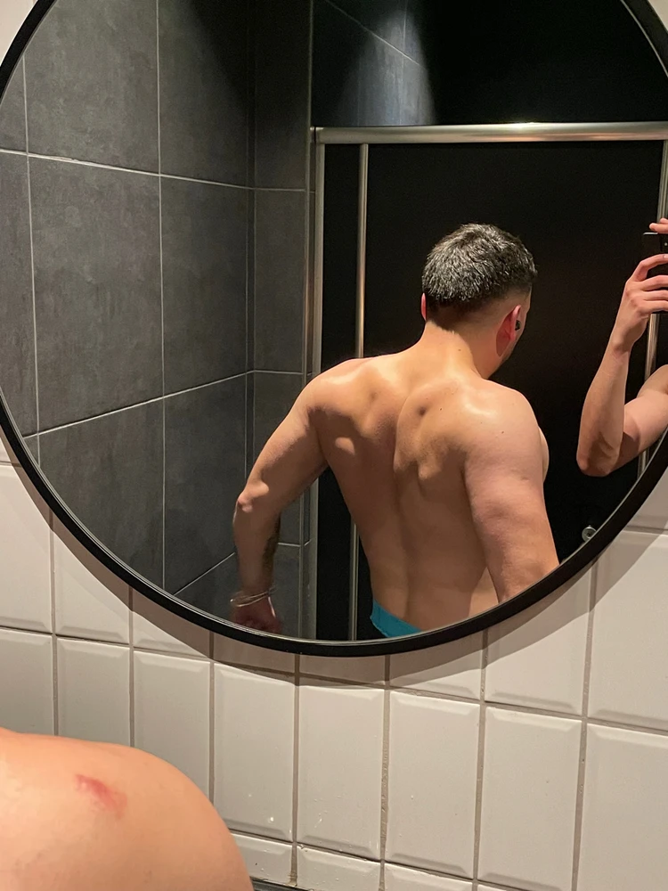 Ö tarafından yüklenen GIF