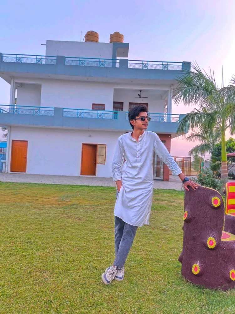 GIF uploaded by Azman Shekh