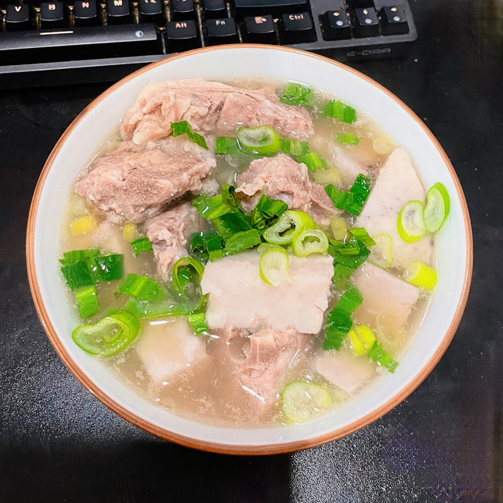 GIF uploaded by Anh