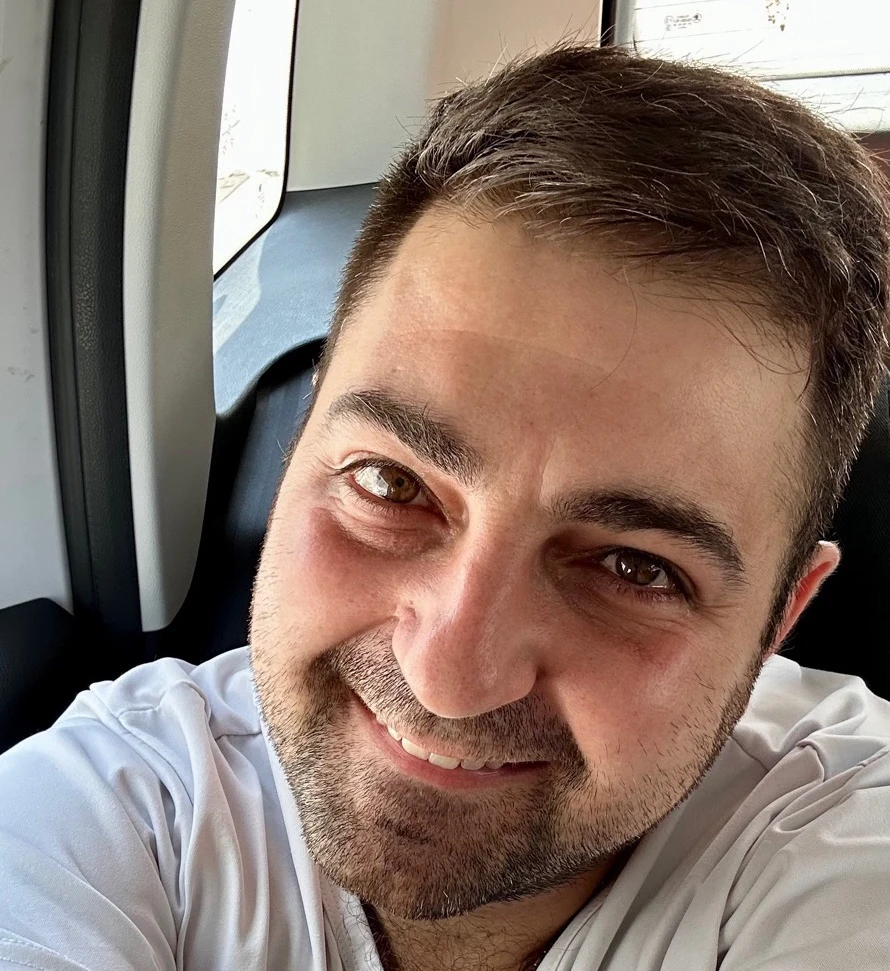 GIF uploaded by Vartan