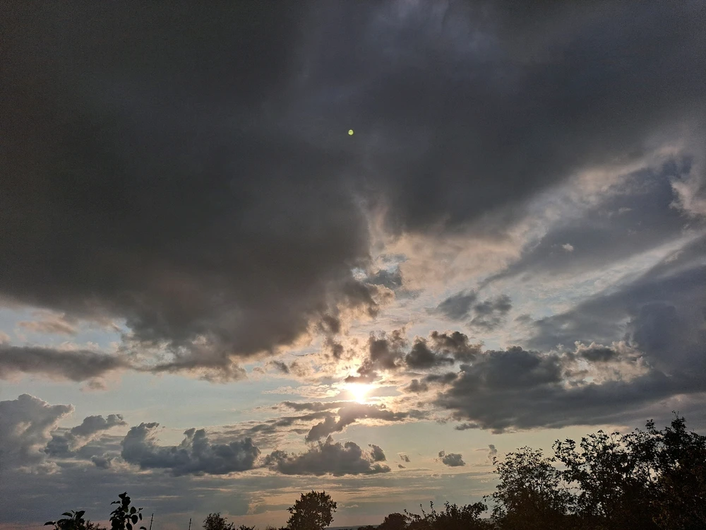 GIF uploaded by Tata