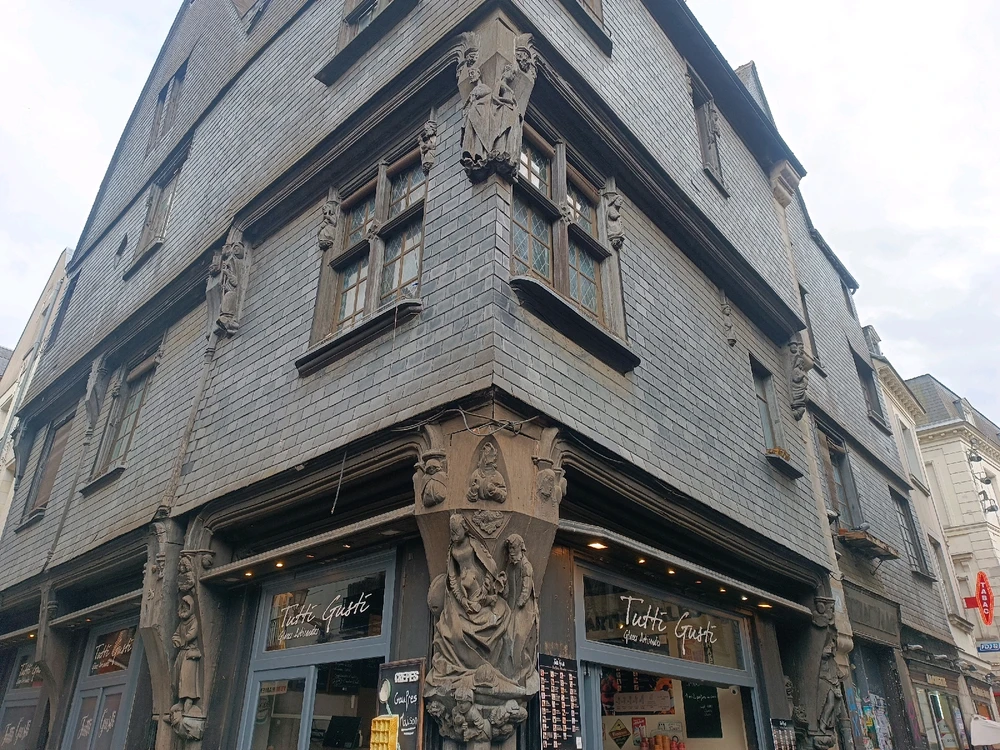 Rencontres et évidence